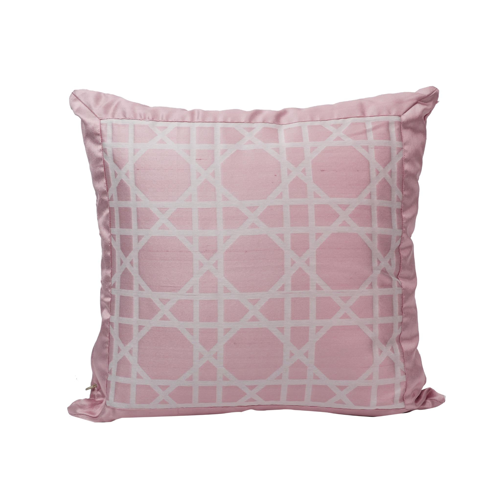CUSHION VIENNA PINK