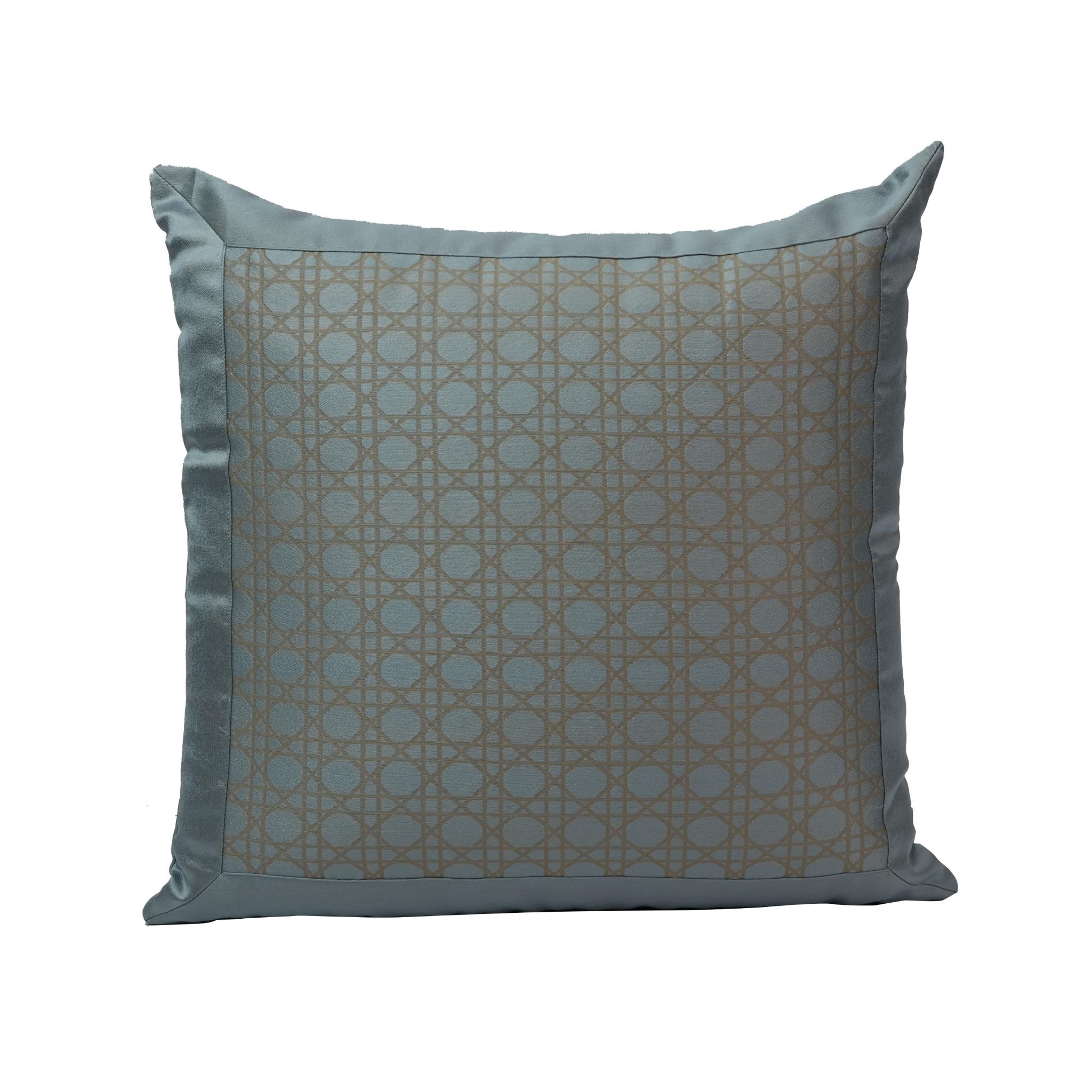 CUSHION LINZ LIGHT BLUE