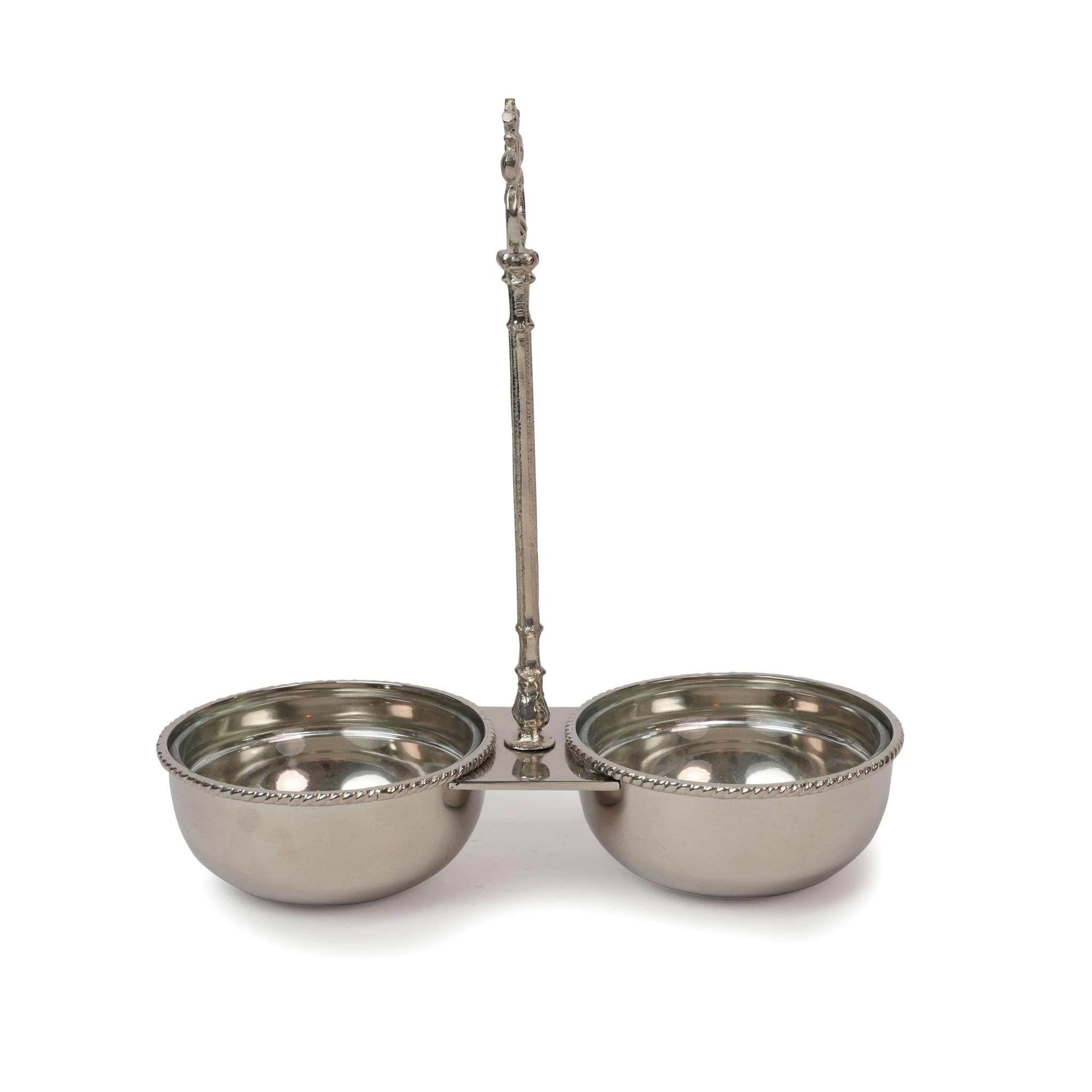 BASKET WITH TWO FULL SILVER CUPS ( HABLA )