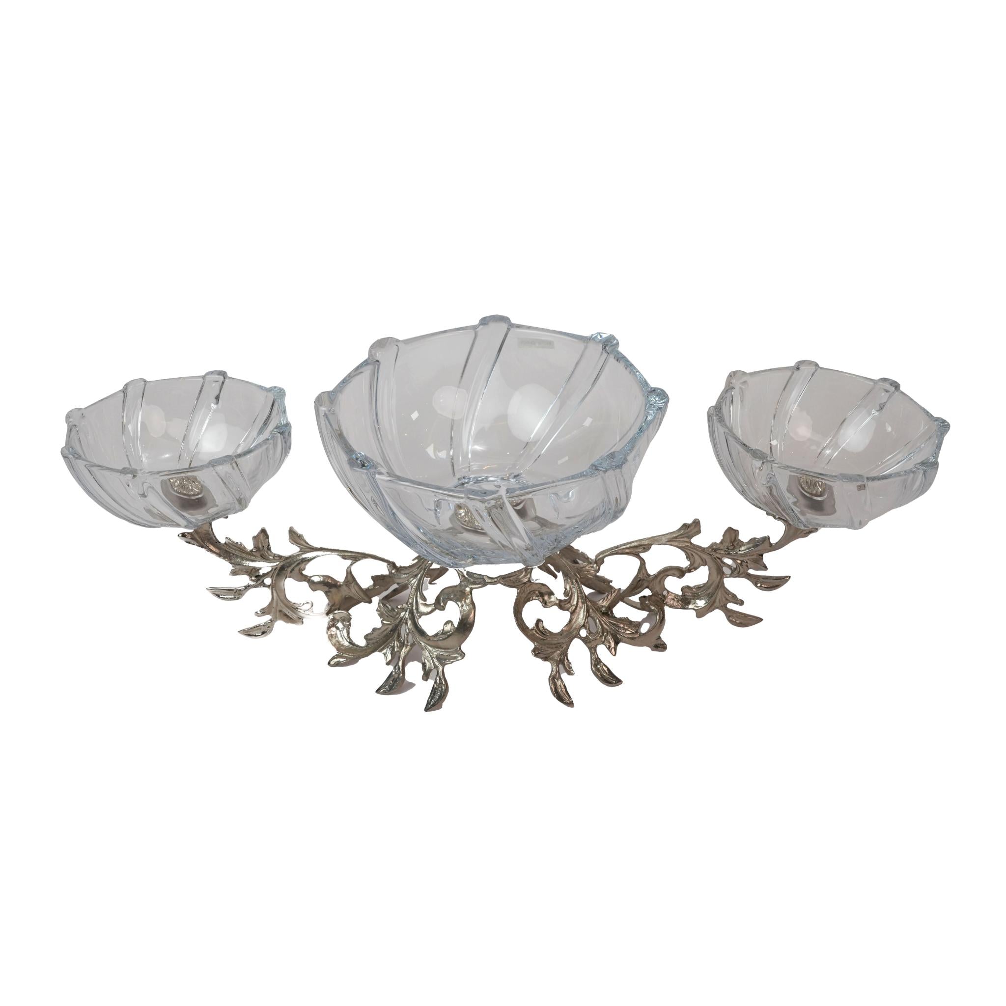 CRYSTAL ROUND BOWLS WITH SILVER BRANCHES DESIGN STAND