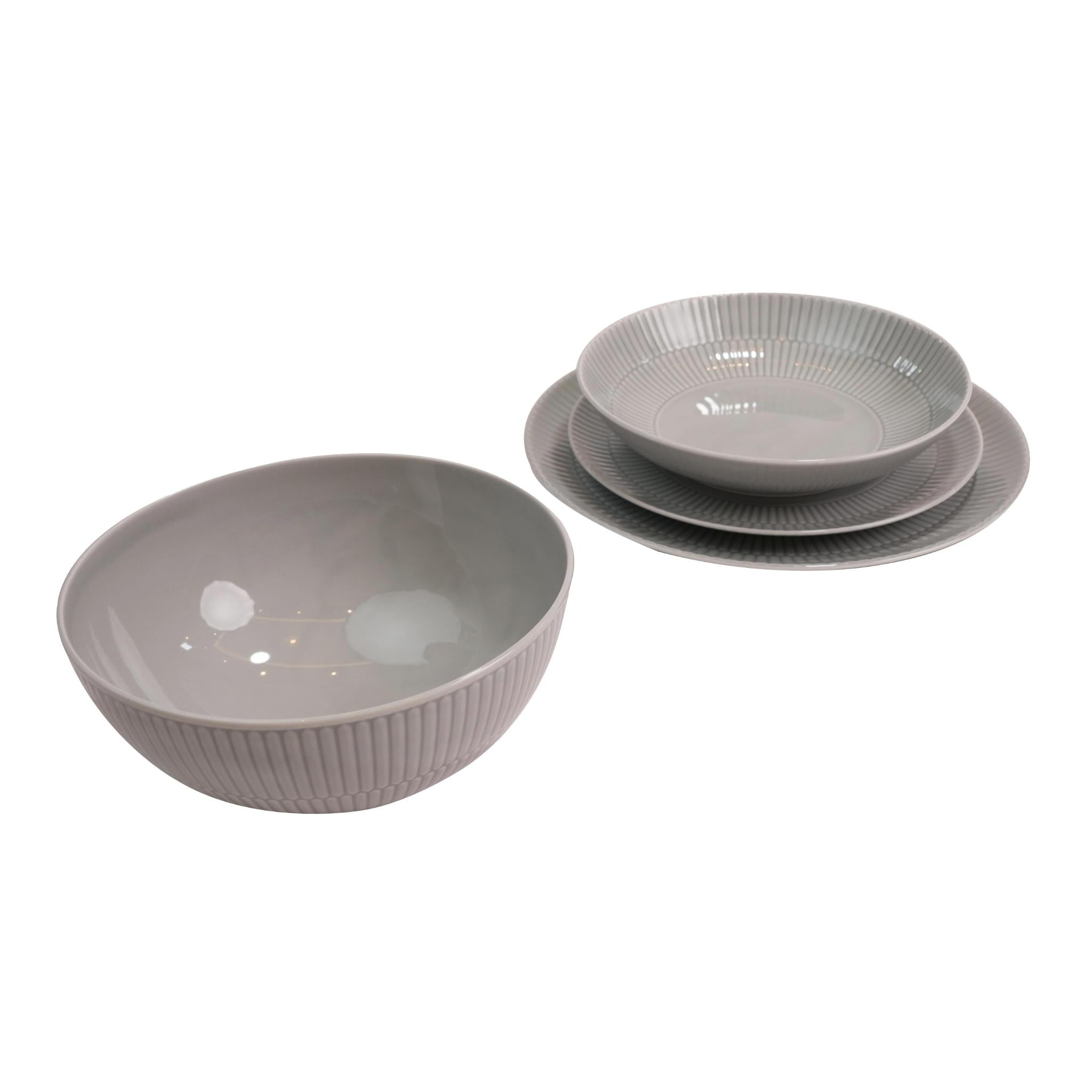 AMINA SILBERGRAU UNI  COLLECTION  DINNER  SET OF 19 PCS