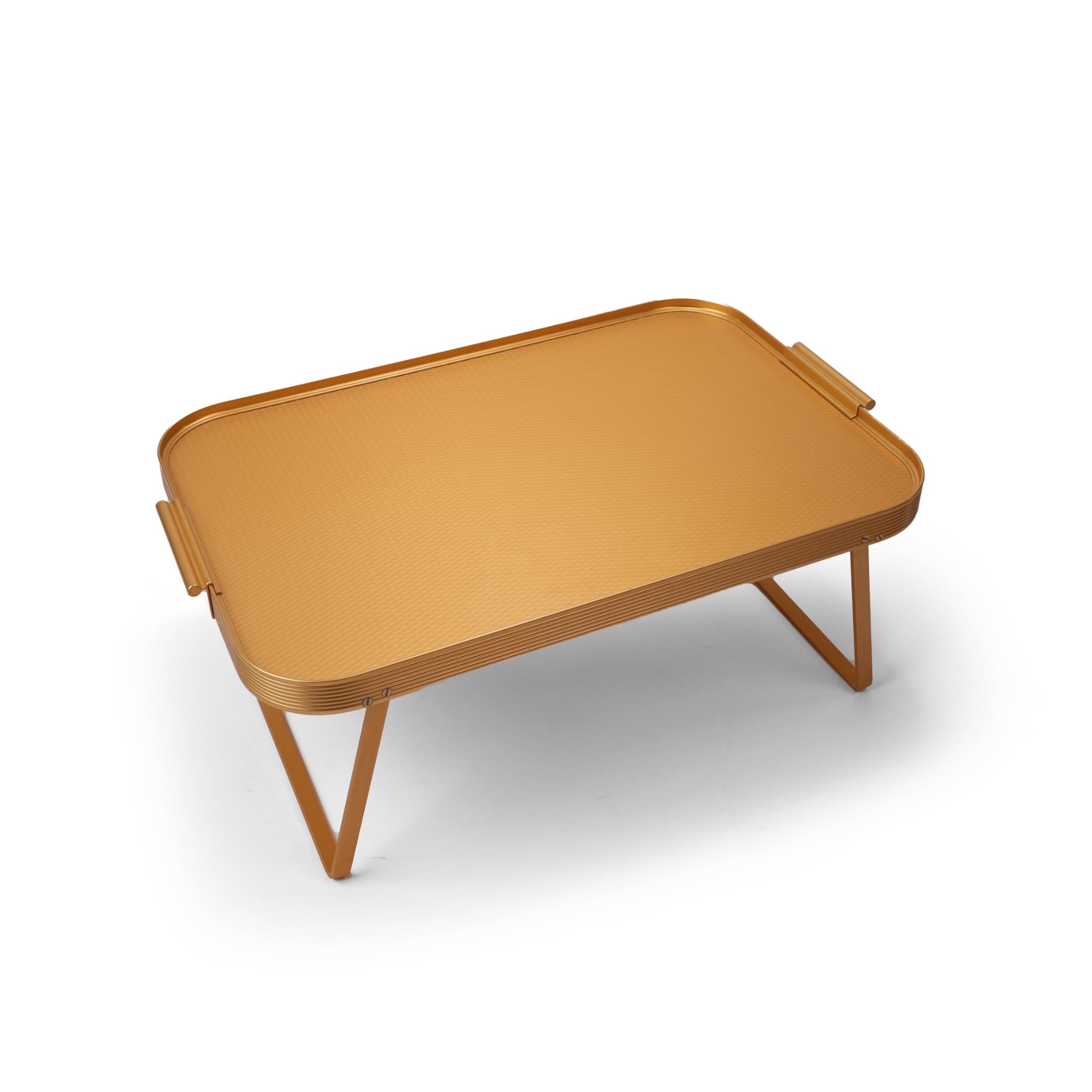 LAP TRAY  GOLD  DIAMOND CUT DESIGN